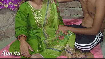 Sangeknya Kakak Ipar Desi India Dan Adik Ipar Ngewe Panas Di Ranjang