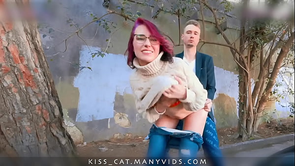 Kisah Panas Sarapan Sosis Kisscat – Agen Nakal Jemput Cewek Rusia Di Luar Buat Main Seru