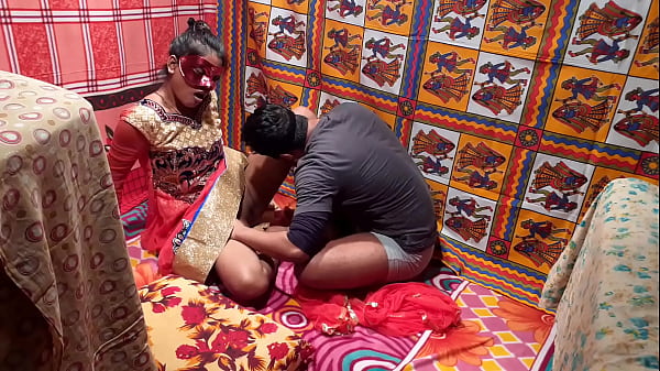 Nikmatnya Ngewe Brutal Suami India Sama Bini Desi Yang Lagi Horny Abis.
