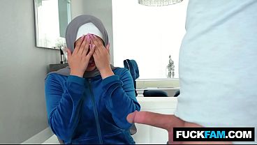 Tetangga Hijabku Kena Kejutan Kontol, Sophia Leone, Nicky Rebel