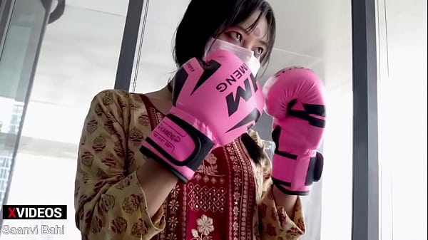 Gadis Petarung Ufc Desi Pukul Lo Kayak Pro, Bikin Mendingin