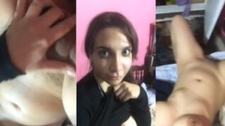 Cewek India Bugil Buka Baju, Pamerin Tetek Sama Pantatnya Yang Gede.