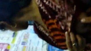 Karyawati Toko Pamer Tetek Montok Bikin Makin Pengen.