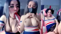 Rosalinda Si Cantik Nakal, Toket Montok Bikin Ngiler
