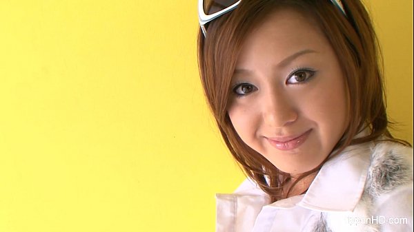 Gadis Belia Jepang Lagi Mainin Diri Sendiri Biar Nikmatin Sensasi Panas.
