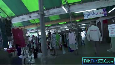 Lidah Ngebor Cewek Thailand Mungil Digebuk Dua Bule Gila