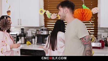 Ibu Tiri Baru Marica Langsung Diajarin Tradisi Bebas Pakai Keluarga, Semua Bisa Masuk Kapan Aja.