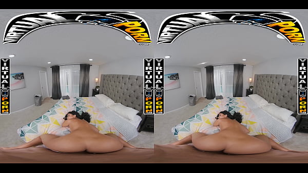 Virtual Porn – Kamu Lagi Mandi, Tiba-tiba Step-sis Ameena Green Ubah Jadi Ngeseks Panas
