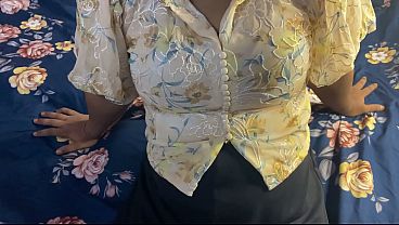 Nagma Bhabhi Digebokin Pas Musim Hujan, Suara Hindi, Video Bokep Baru Xxx Yang Bikin Makin Pengen