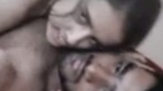 Video Pelajar Desi Lagi Crot Crot Di Kamar Kos.