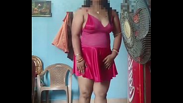 Ibu Tiri India Seksi Mulai Godain, Bikin Makin Pengen