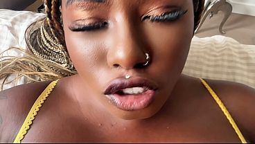 Xeinna Rose Ngentot Kontol Putih Gede Kakak Tiri Sampai Muncrat