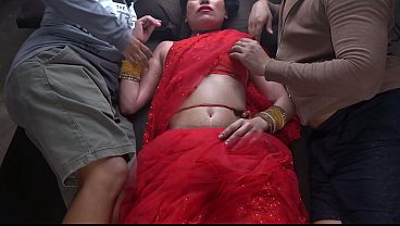 Xxx Ibu Tiri India Dan Anak Tiri Laki-laki, Main Kotor Di Kamar Belakang.